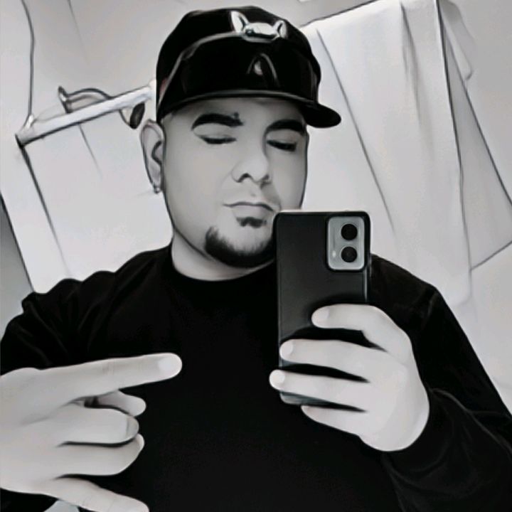 Profile Picture of Joshua Gonzalez (@josh_915) on Tiktok