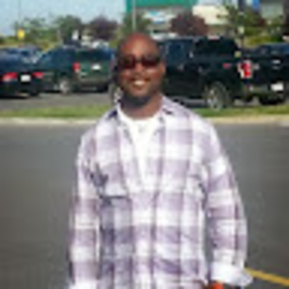 Profile Picture of Raymond Marshall (@rmarshall2778) on Poshmark