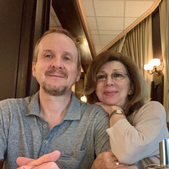 Profile Picture of Henryk Zie (@herozica) on Poshmark