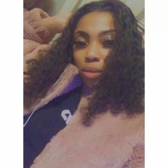 Profile Picture of Lean Bean (@leanb) on Poshmark