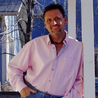 Profile Picture of Daniel Garner (@KealohaKai) on Twitter