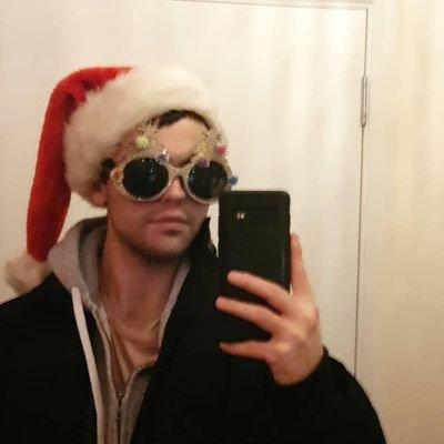 Profile Picture of Leo (@LeoOliver7) on Twitter