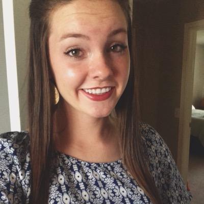 Profile Picture of Camille Daniels (@cameleon_12) on Twitter