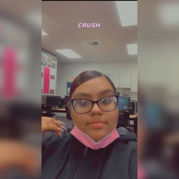 Profile Picture of Britney Ramirez (@britneyramir416) on Poshmark