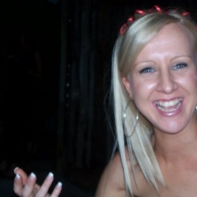 Profile Picture of Stacey Crouch (@stacebunny) on Twitter