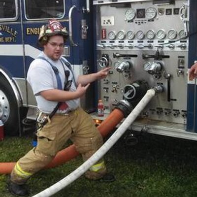 Profile Picture of Mark Winder (@tanker124) on Twitter