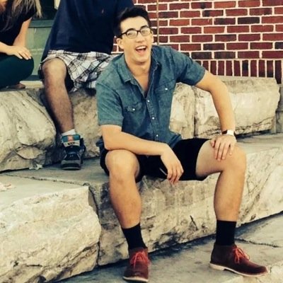 Profile Picture of Jeffrey Bennett (@BeffreyJennett) on Twitter