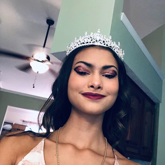 Profile Picture of Jada Rulison (@jadar0124) on Poshmark