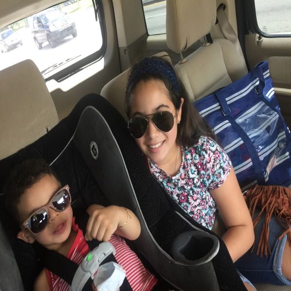 Profile Picture of Sam and Alessandro (@yunierllacer) on Tiktok