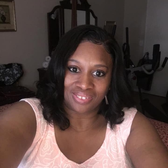 Profile Picture of Regina Byrd (@reginabyrd1968) on Poshmark
