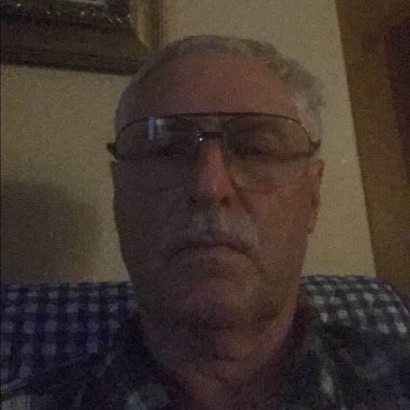 Profile Picture of Stephen Hochmann (@wo1ffmann) on Poshmark