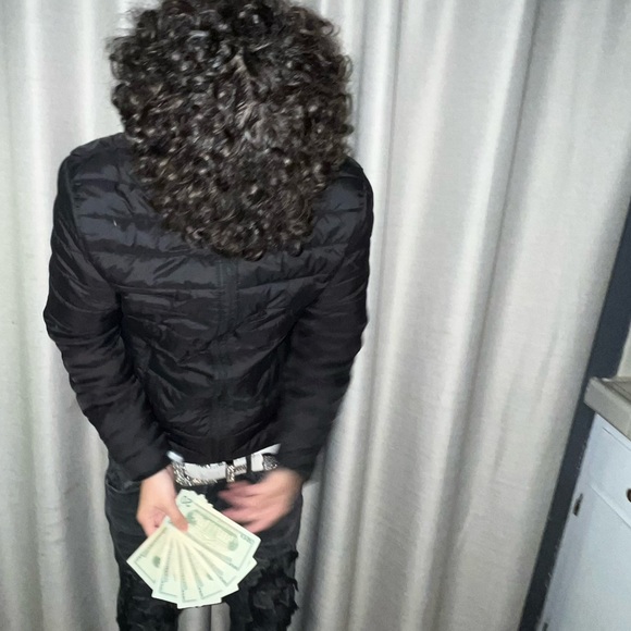 Profile Picture of Jesse Gallardo (@thakidgeez) on Poshmark