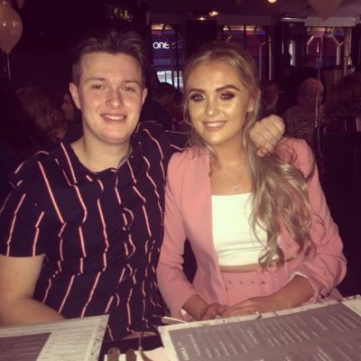 Profile Picture of Leah Curry (@LeahCurryXx) on Twitter