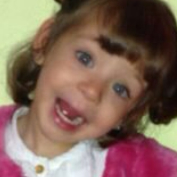 Profile Picture of Gina Murasso (@gmurasso) on Poshmark