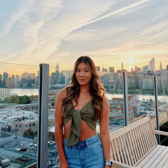 Profile Picture of Alana Ferson (@horsegal331) on Poshmark