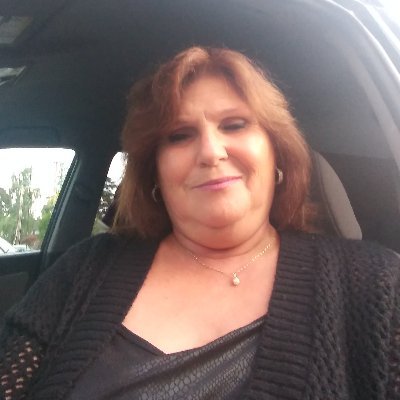 Profile Picture of Sue Devine (@9b049628ee19488) on Twitter