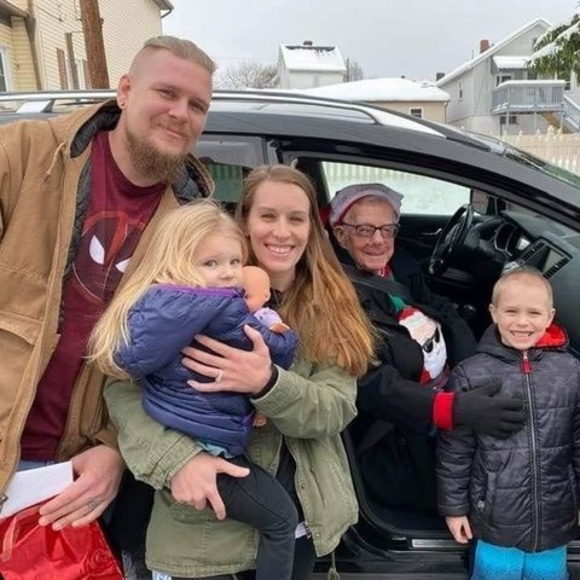 Profile Picture of Jenna Mertsch (@jno2991) on Poshmark