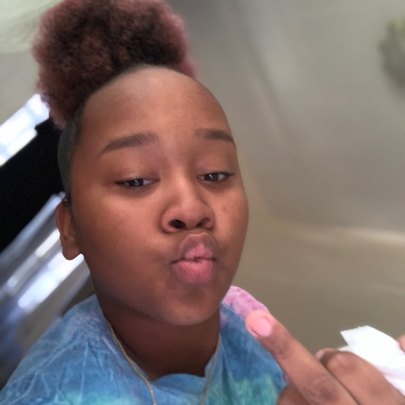 Profile Picture of Amaya Ifill (@myzie168) on Poshmark