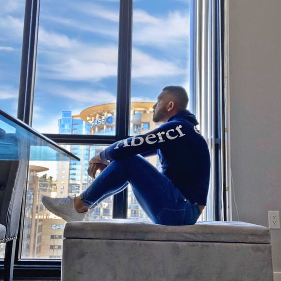 Profile Picture of Sergio Libonati (@serginho1981) on Poshmark
