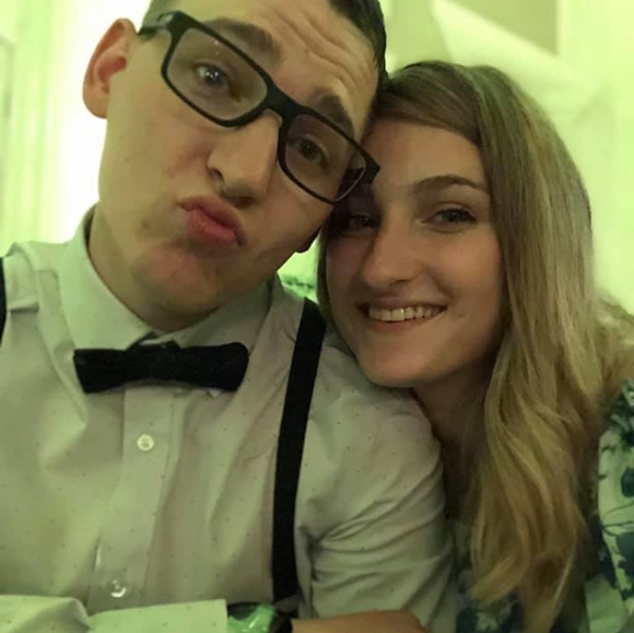 Profile Picture of Lucinda Lapeter (@lucinda1997) on Poshmark