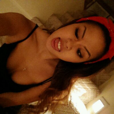 Profile Picture of Erica Nguyen (@ricstuh) on Twitter