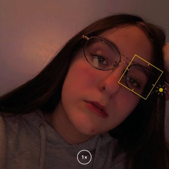 Profile Picture of Ã‰lodie Larocque (@elolarocque12) on Poshmark