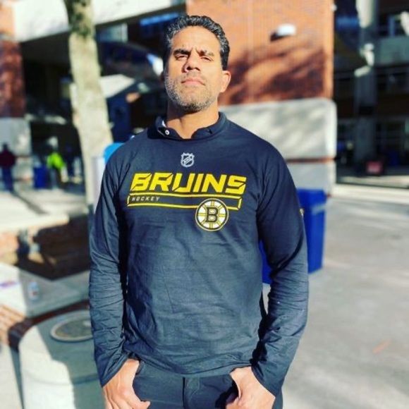 Profile Picture of Fabio Marques (@fafmcd) on Poshmark