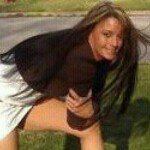 Profile Picture of Julia Goldsberry Huttsell (@johndeeregirl88) on Instagram