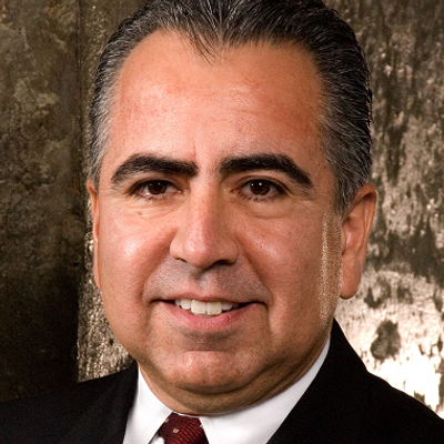 Profile Picture of Manny Flores (@mannylw) on Twitter