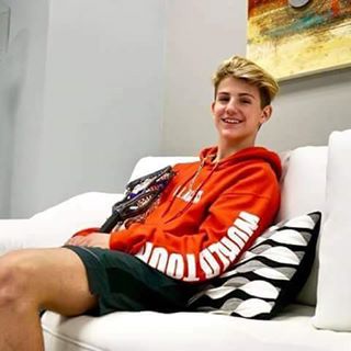 Profile Picture of John Gream (@john.gream.50) on Facebook