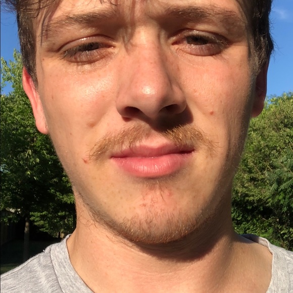 Profile Picture of Tyler Newton (@newts21) on Poshmark