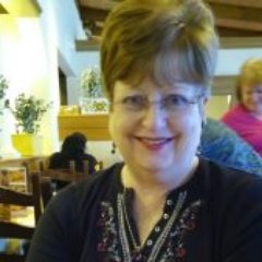 Profile Picture of Donna Vickers (@inthekitchento1) on Twitter