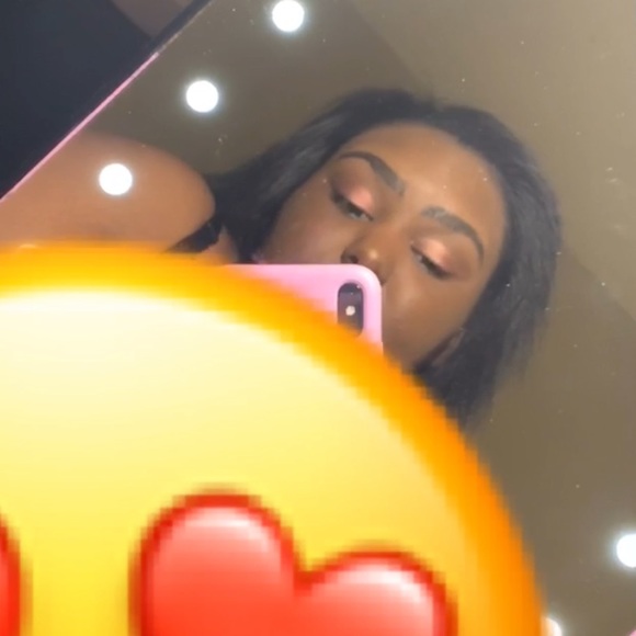 Profile Picture of Jerricah Richardson (@jerricahrich) on Poshmark