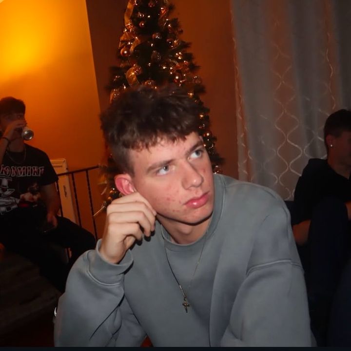 Profile Picture of pom (@joe.pomerantz) on Tiktok