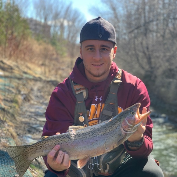 Profile Picture of Jason Dambach (@jasondambach) on Poshmark