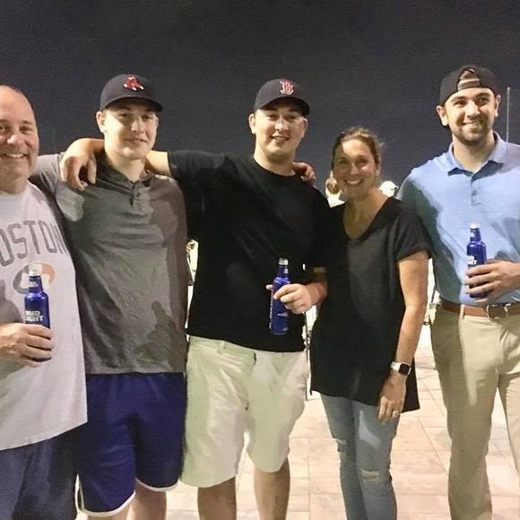 Profile Picture of Brian Lee (@coach_lee) on Poshmark