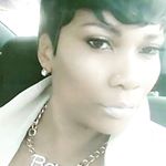 Profile Picture of Demetria Williams (@secret_beauty_mirrors) on Instagram