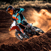 Profile Picture of Lupe Luna (@lupeluna4485) on Youtube