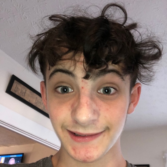 Profile Picture of Landon Denson (@landod123) on Poshmark