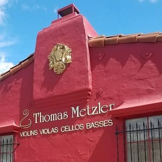 Profile Picture of Thomas Metzler Violin Shop (@thomasmetzlerviolinshop) on Instagram