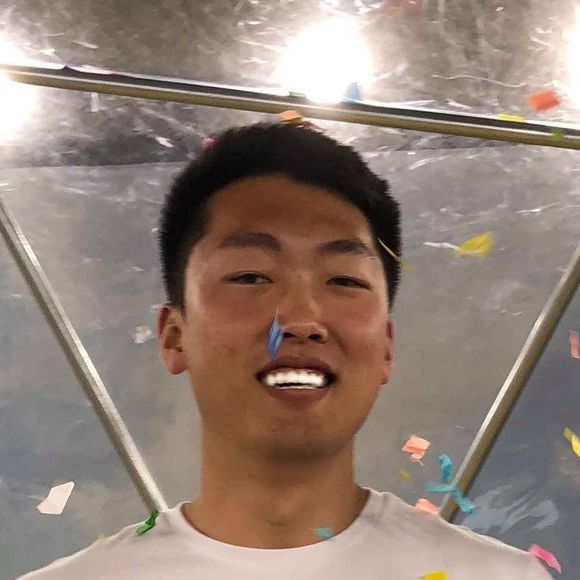 Profile Picture of Adam Jung (@adamjung) on Poshmark