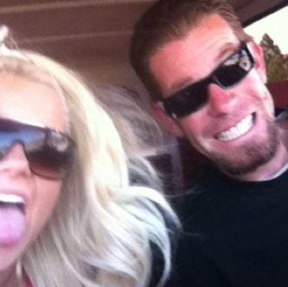 Profile Picture of Michael Barr (@lst1standng) on Poshmark