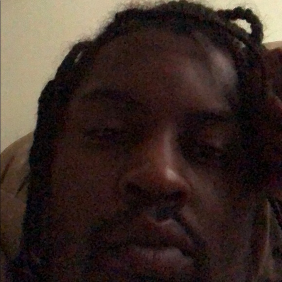 Profile Picture of Eric Coleman (@ercoleman51) on Poshmark