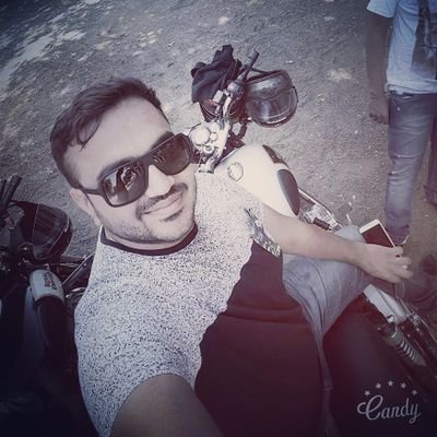 Profile Picture of Sandy Thacker (@Sandy_3431) on Twitter