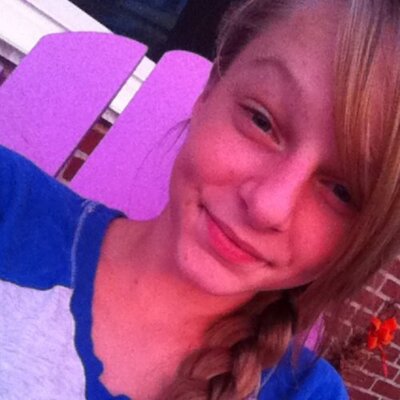 Profile Picture of Megan Macomber (@LovelyMeganxO) on Twitter