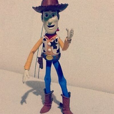 Profile Picture of Alejandro Pereira (@alekspereira) on Twitter