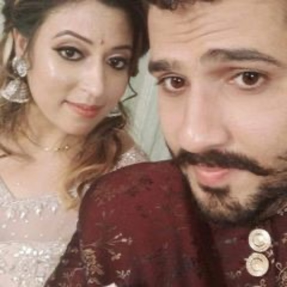 Profile Picture of Chirag Chinu (@pasrichachirag) on Poshmark