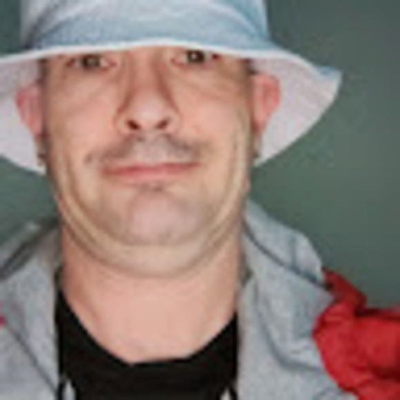 Profile Picture of Jason Shenberger (@jasonshenberger) on Poshmark