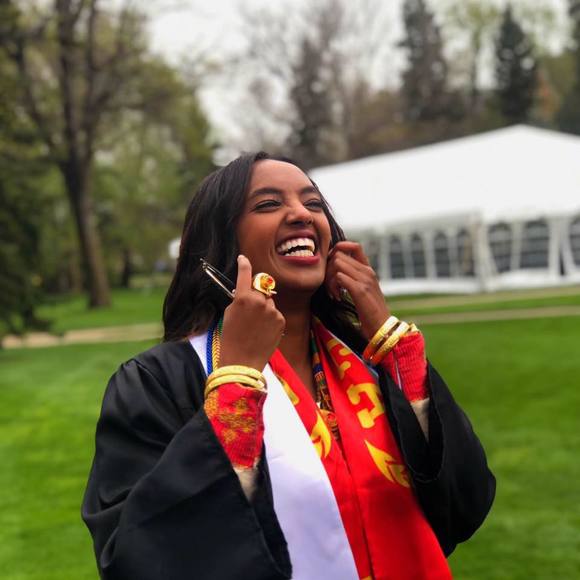 Ruth Baheta - Poshmark Profile Picture of Ruth Baheta (@rbaheta_) on Poshmark