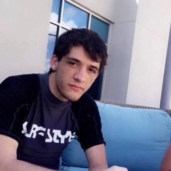 Profile Picture of Christopher Averette (@spacedemon0) on Poshmark